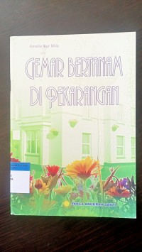 Gemar bertanam di pekarangan